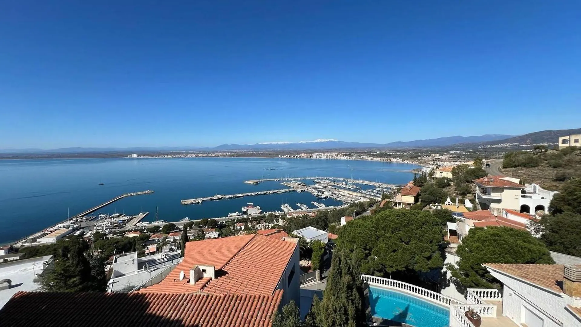 Precioso Piso Con Vistas Espectaculares Del Mar Av-50 Apartamento Roses 0*,  Espanha