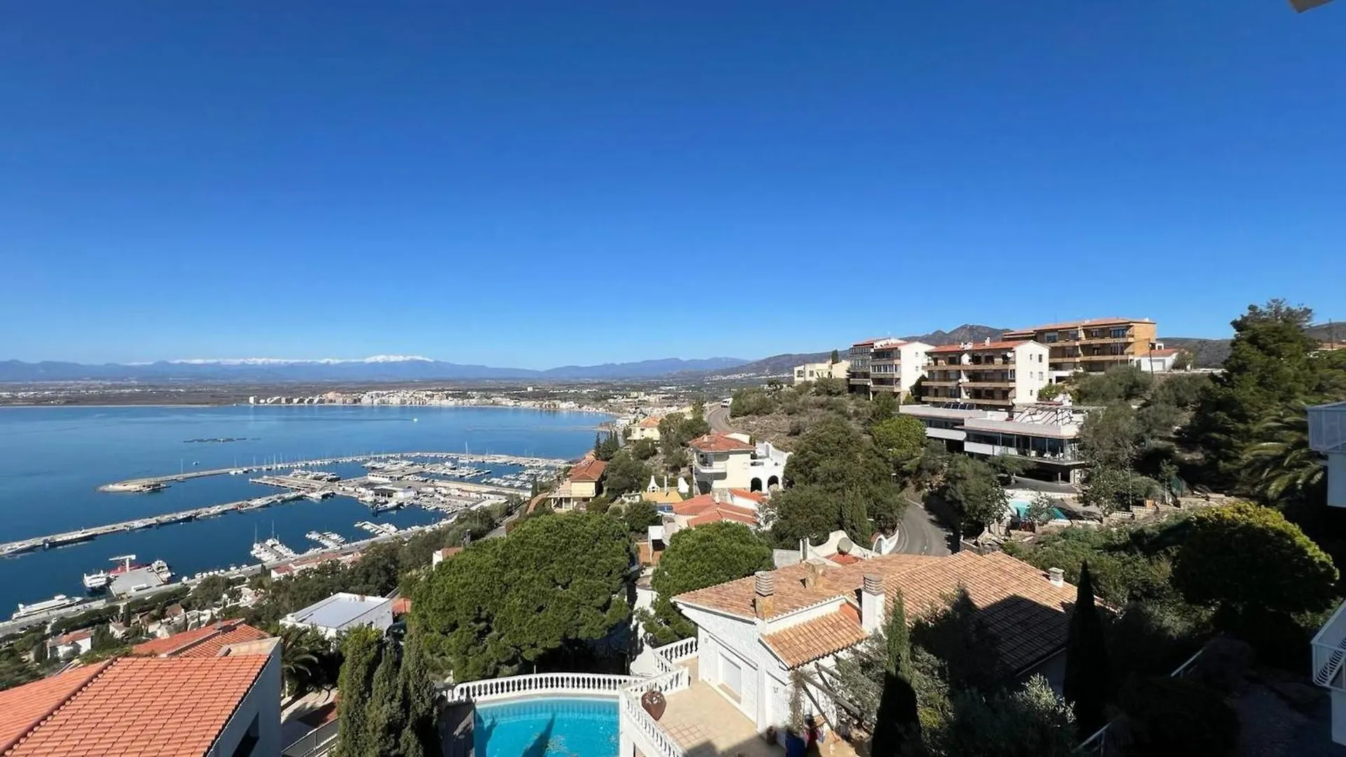 Apartmán Precioso Piso Con Vistas Espectaculares Del Mar Av-50 Roses 0*,
