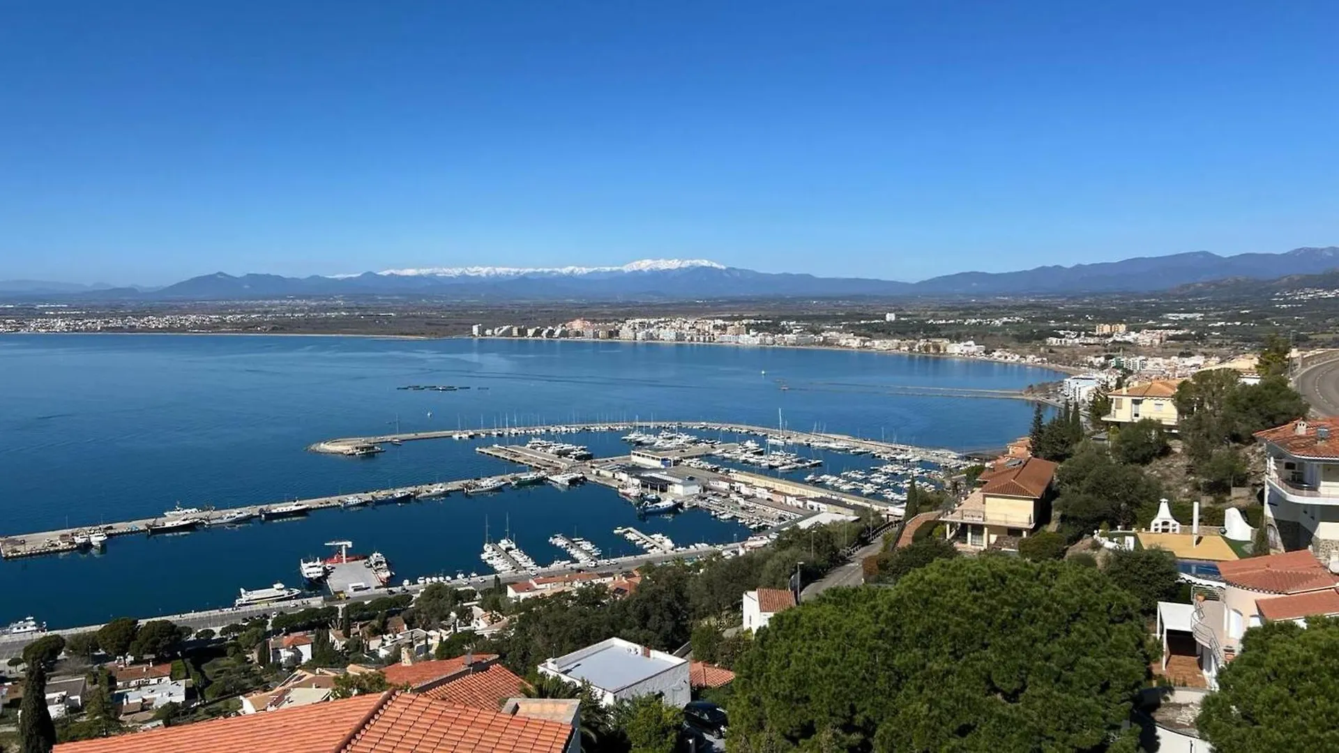 Precioso Piso Con Vistas Espectaculares Del Mar Av-50 Apartamento Roses