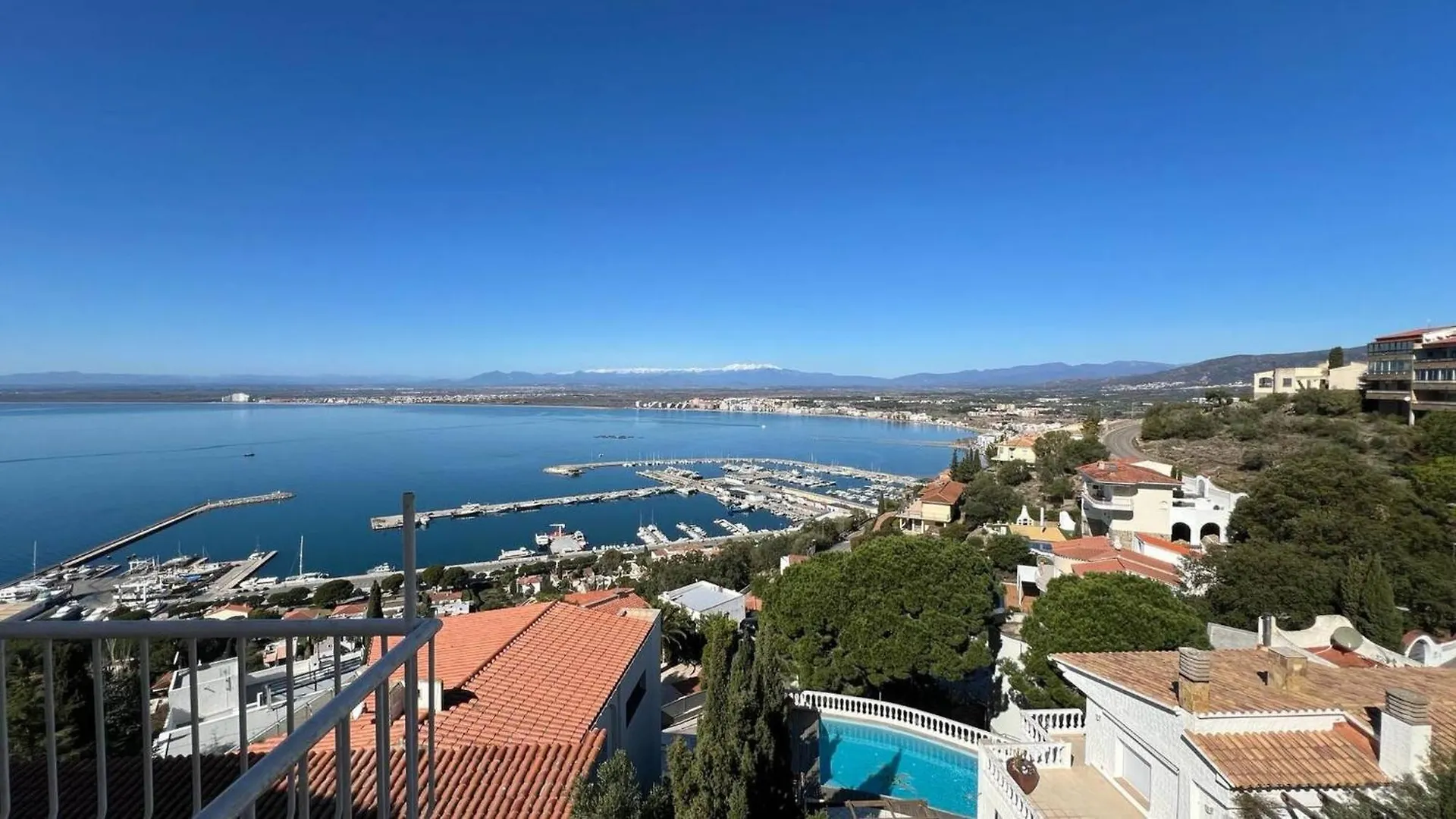 Precioso Piso Con Vistas Espectaculares Del Mar Av-50 Apartamento Roses Espanha