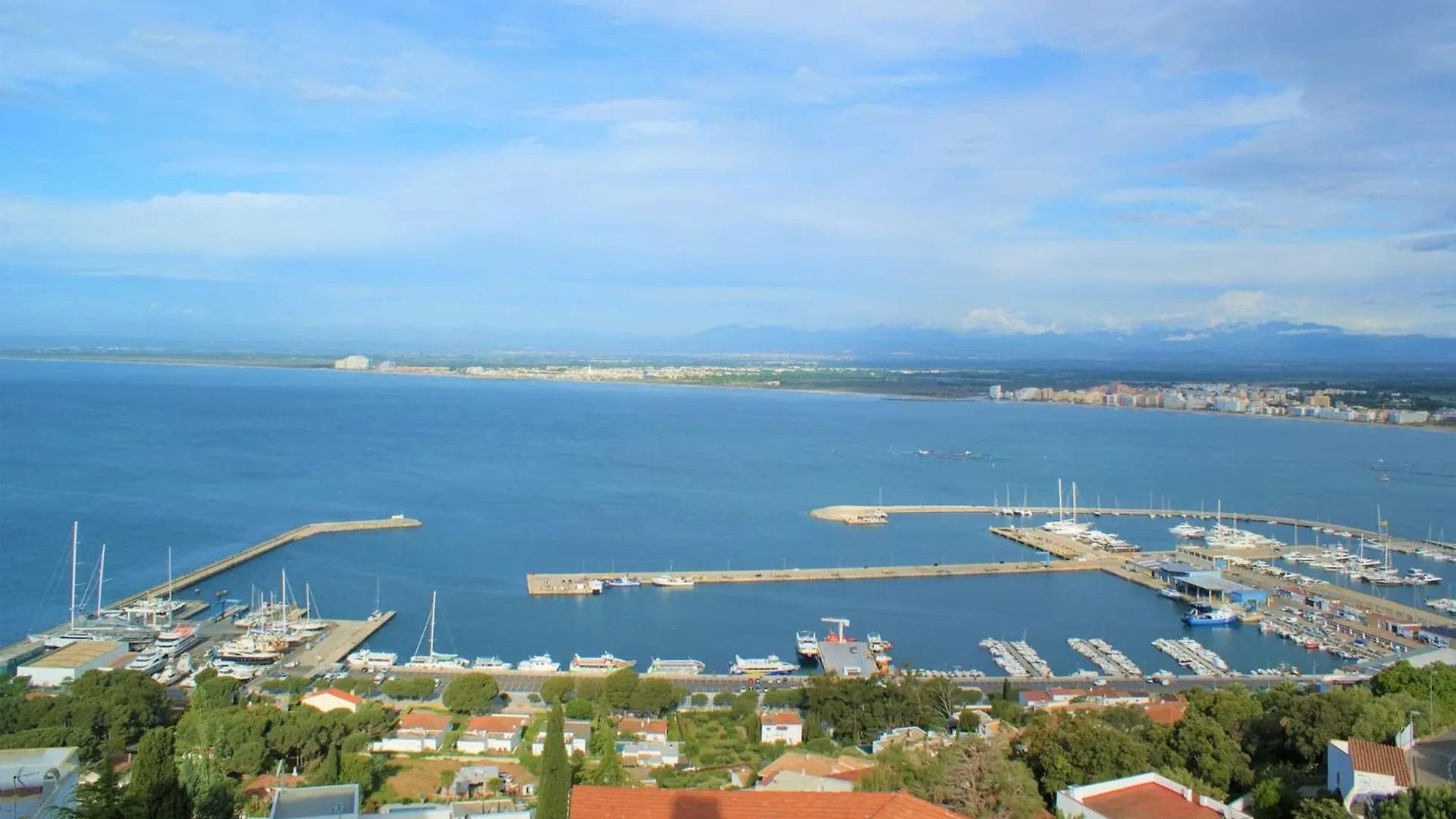 Apartmán Precioso Piso Con Vistas Espectaculares Del Mar Av-50 Roses